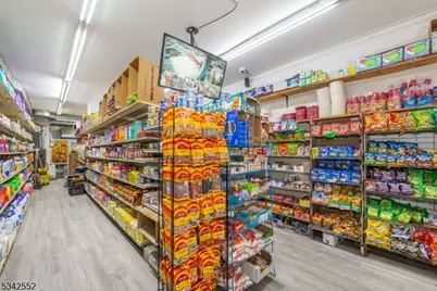 502 Irvine Turner Blvd, Newark, NJ 07108 - Photo 13