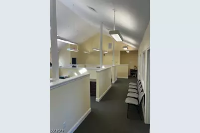 991 Hamburg Tpke, Wayne, NJ 07470 - Photo 3