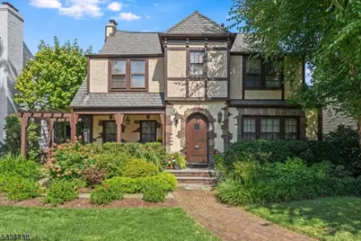 49 Greenwood Dr, Millburn, NJ 07041 - Photo 1