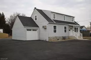 2429 Vauxhall Rd, Union Township, NJ 07083 - Photo 1