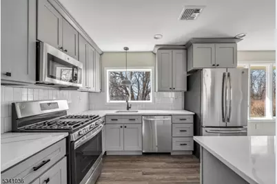 21 Gulick St, Mansfield Township, NJ 07865 - Photo 9