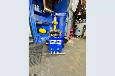 973 Bergen St, Newark, NJ 07112 - Photo 9