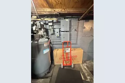 973 Bergen St, Newark, NJ 07112 - Photo 5