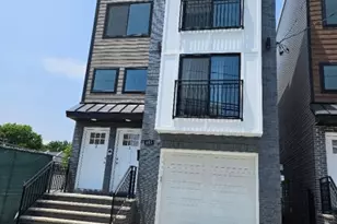 685 Bergen St, Newark, NJ 07108 - Photo 1