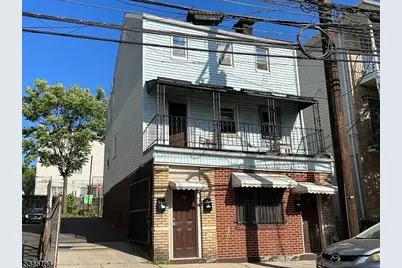 19 Norfolk St, Newark, NJ 07103 - Photo 1