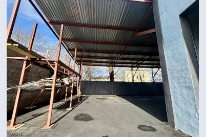 103 Montgomery Ave, Irvington, NJ 07111 - Photo 11