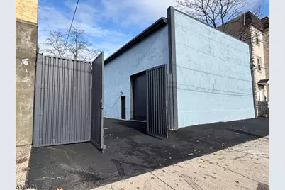 103 Montgomery Ave, Irvington, NJ 07111 - Photo 3