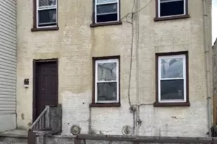 85 Tichenor St, Newark, NJ 07105 - Photo 1