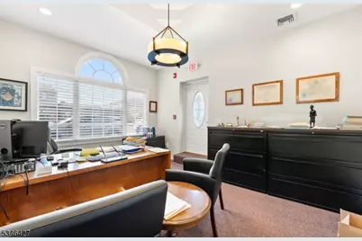 527 Franklin Ave, Nutley, NJ 07110 - Photo 17