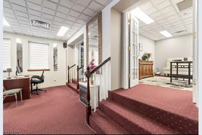 527 Franklin Ave, Nutley, NJ 07110 - Photo 9