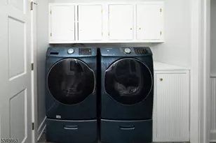 112 Pleasant Grove Rd, Washington Township, NJ 07853 - Photo 31