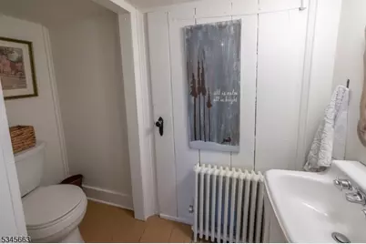 112 Pleasant Grove Rd, Washington Township, NJ 07853 - Photo 21