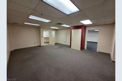 168 Franklin Tpke  Unit 103B, Waldwick, NJ 07463 - Photo 9