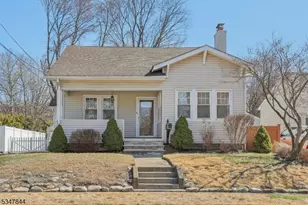 1319 Lincoln Ave, Pompton Lakes, NJ 07442 - Photo 1