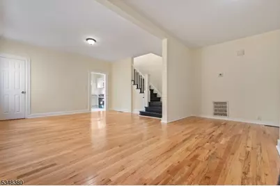 38 Scofield St, Newark, NJ 07106 - Photo 1