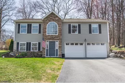 26 White Birch Rd, Vernon, NJ 07419 - Photo 1