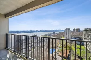 5 Horizon Road Unit, Fort Lee, NJ 07024 - Photo 1