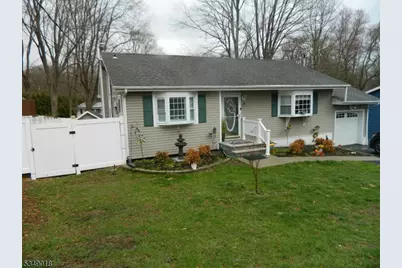 501 Stanhope Rd, Byram Township, NJ 07871 - Photo 1