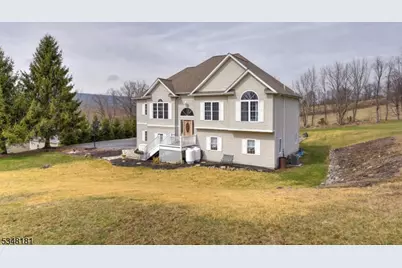 6 Glory Ln, Wantage, NJ 07461 - Photo 1