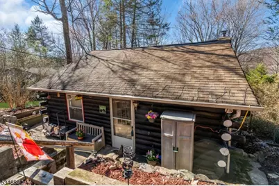 25 Garnet Dr, Jefferson Township, NJ 07438 - Photo 1