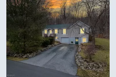 17 Mountainside Ave, Jefferson Township, NJ 07460 - Photo 1