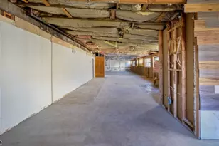 47 Maple Ave, Flemington, NJ 08822 - Photo 5