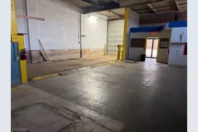 47 Maple Ave, Flemington, NJ 08822 - Photo 35