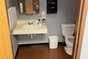 4 Minneakoning Rd, Raritan Township, NJ 08822 - Photo 11