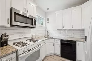 36 Phoenix Ave Unit, Morristown, NJ 07960 - Photo 7