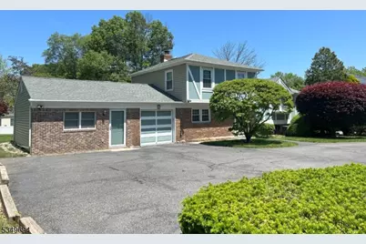 426 Vail Rd, Parsippany, NJ 07054 - Photo 1