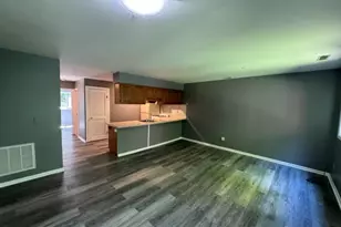 8 Steamboat Dr, Vernon, NJ 07462 - Photo 1