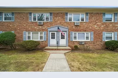 39 Wedgewood Drive #114, Verona, NJ 07044 - Photo 1