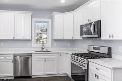 32 E 4th St, Clifton, NJ 07011 - Photo 7