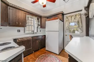 225 W Washington Ave, Washington Boro, NJ 07882 - Photo 15