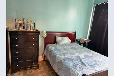 876 Stuyvesant Ave, Irvington, NJ 07111 - Photo 5