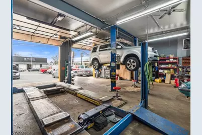 305 S Michigan Ave, Kenilworth, NJ 07033 - Photo 31