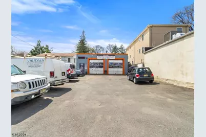 305 S Michigan Ave, Kenilworth, NJ 07033 - Photo 9