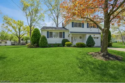 4 English Ct, Bridgewater, NJ 08807 - Photo 1