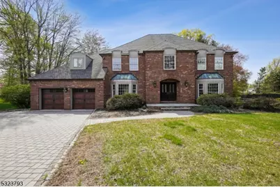 82 Silver Spring Ct, East Hanover Township, NJ 07936 - Photo 1