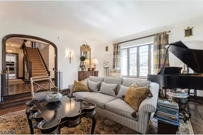 5 Beechtree Ln, Essex Fells, NJ 07021 - Photo 9