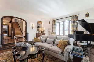 5 Beechtree Ln, Essex Fells, NJ 07021 - Photo 9