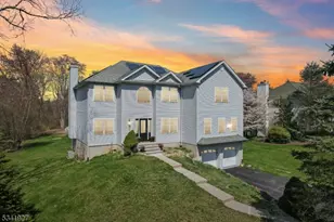 25 Swan Ln, Jefferson Township, NJ 07849 - Photo 1