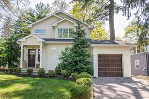 22 Overlook Rd, Caldwell, NJ 07006 - Photo 1