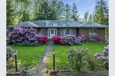 35 Hawks Schoolhouse Rd, Holland Township, NJ 08804 - Photo 1