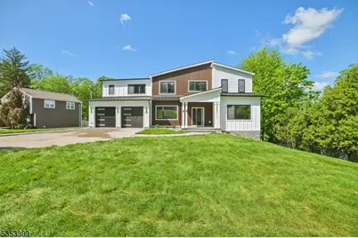 40 Bear Brook Ln, Livingston, NJ 07039 - Photo 1