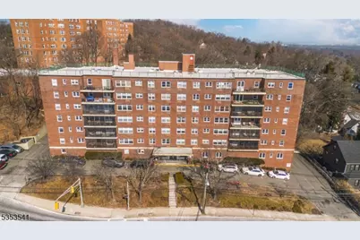 415 Claremont Ave #2G, Montclair, NJ 07042 - Photo 1