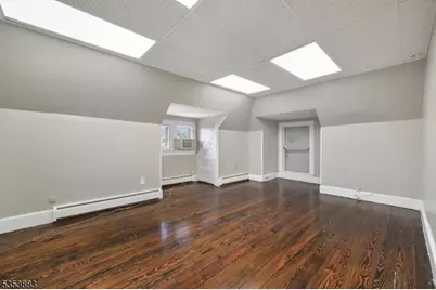 295 Montgomery St, Bloomfield, NJ 07003 - Photo 29