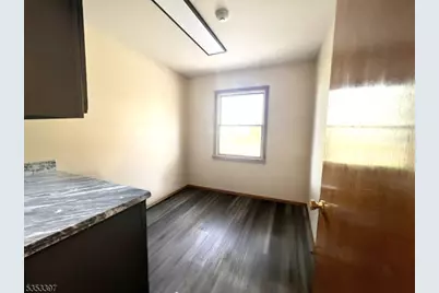 6 Church St, Vernon Twp., NJ 07462 - Photo 9