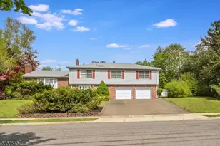 10 Emerson Pl, Wayne, NJ 07470 - Photo 1