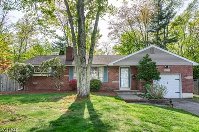 18 Hillcrest Ter, Lincoln Park, NJ 07035 - Photo 1